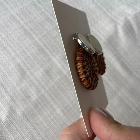 COPY - Womens Express Earrings - Picture 2 of 2